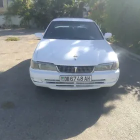 Nissan Sunny 1999