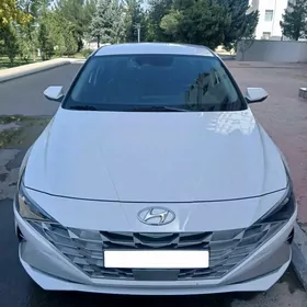 Hyundai Elantra 2021