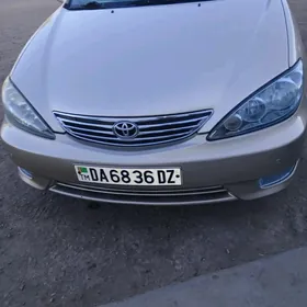 Toyota Camry 2005