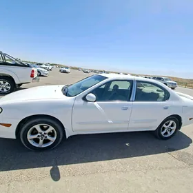 Nissan Maxima 2000