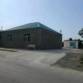 Satlyk jaýlar