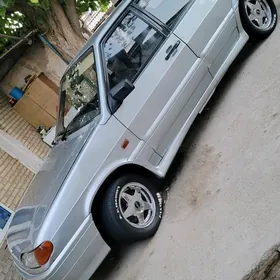 Lada 2115 2000