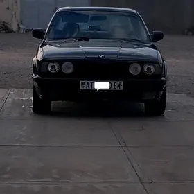 BMW 535 1992