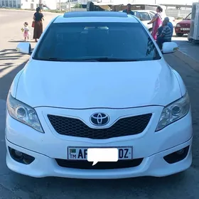 Toyota Camry 2011