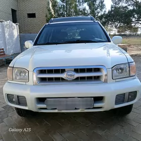 Nissan Pathfinder 2004