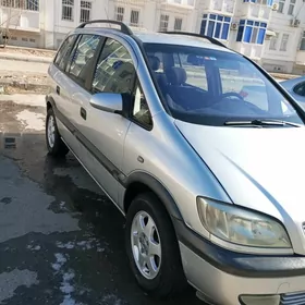 Opel Zafira 2001
