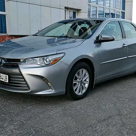 Toyota Camry 2017