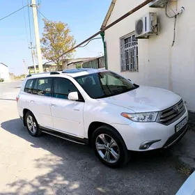 Toyota Highlander 2013