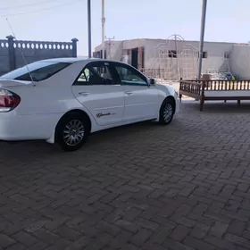 Toyota Camry 2005