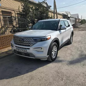 Ford Explorer 2020
