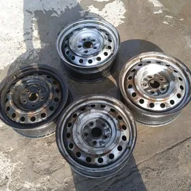 r16 gara diska