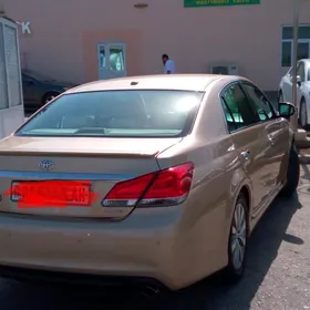 Toyota Avalon 2012