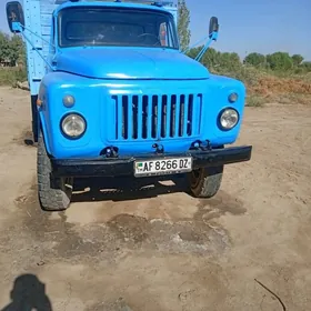 Gaz 53 1982