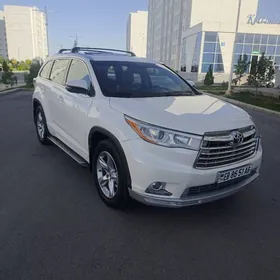 Toyota Highlander 2015