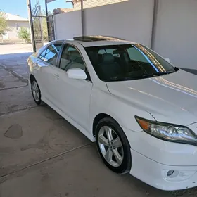Toyota Camry 2011
