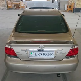 Toyota Camry 2005