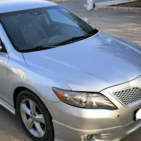 Toyota Camry 2011
