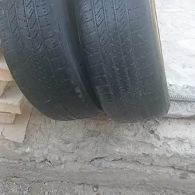 teker 215/60 R16