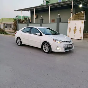 Toyota Corolla 2014