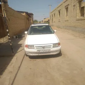 Opel Astra 1992