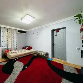 1 kom Kemine 2 etaj