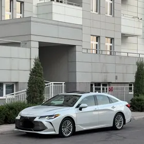 Toyota Avalon 2020