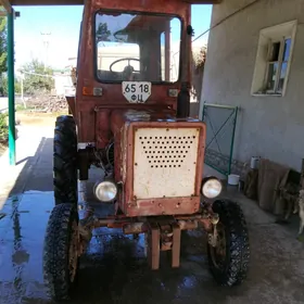 MTZ T-28 1980