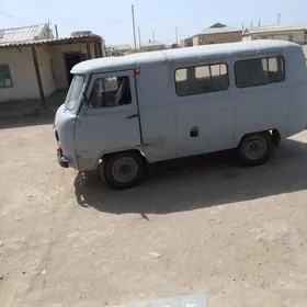 UAZ 2206 1999