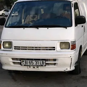 Toyota Hiace 1998