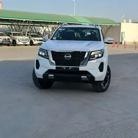 Nissan Navara 2024