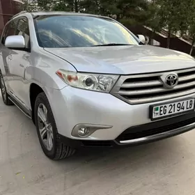 Toyota Highlander 2012