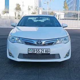 Toyota Camry 2012
