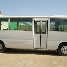Toyota Coaster 2001