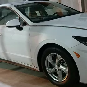 Hyundai Sonata 2020