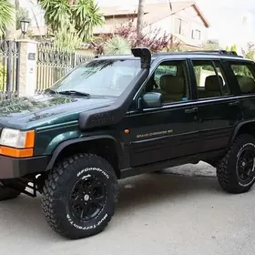 jeep grand shkorkel