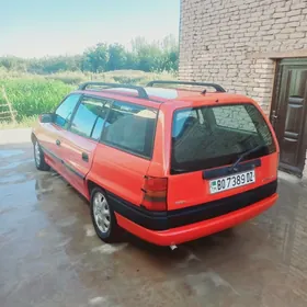 Opel Vectra 1992