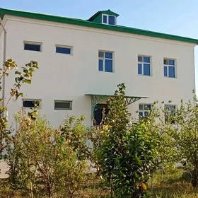 Satlyk jaý kottej