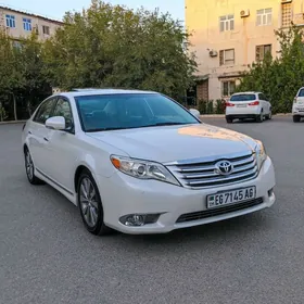 Toyota Avalon 2011