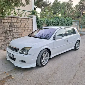 Opel Signum 2003