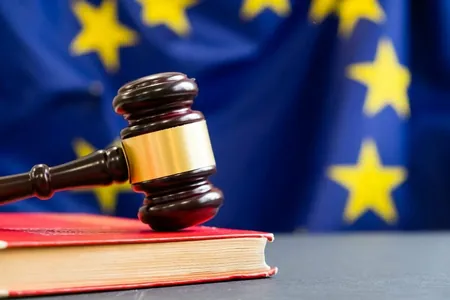 ÝB Google-a tas €3 mlrd jerime saldy. Bu Ýewropada kompaniýanyň iň uly jerimeleriniň biri