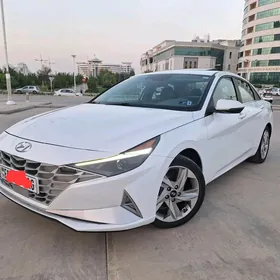Hyundai Elantra 2020