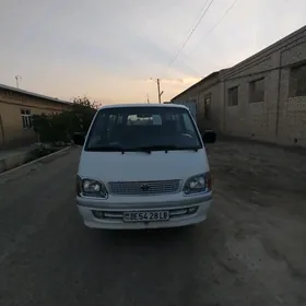 Toyota Hiace 2002