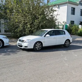 Opel Signum 2003