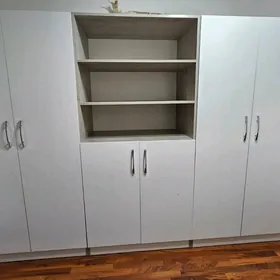 Шкаф