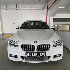 BMW F10 2016