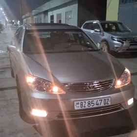 Toyota Camry 2004