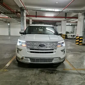 Ford Explorer 2019