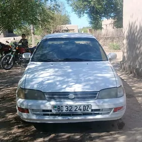 Toyota Corona 1992