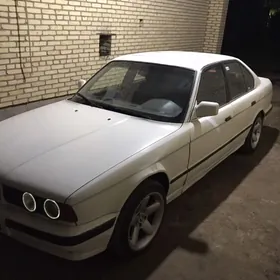 BMW 525 1992