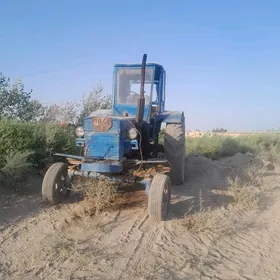 MTZ T-28 1990